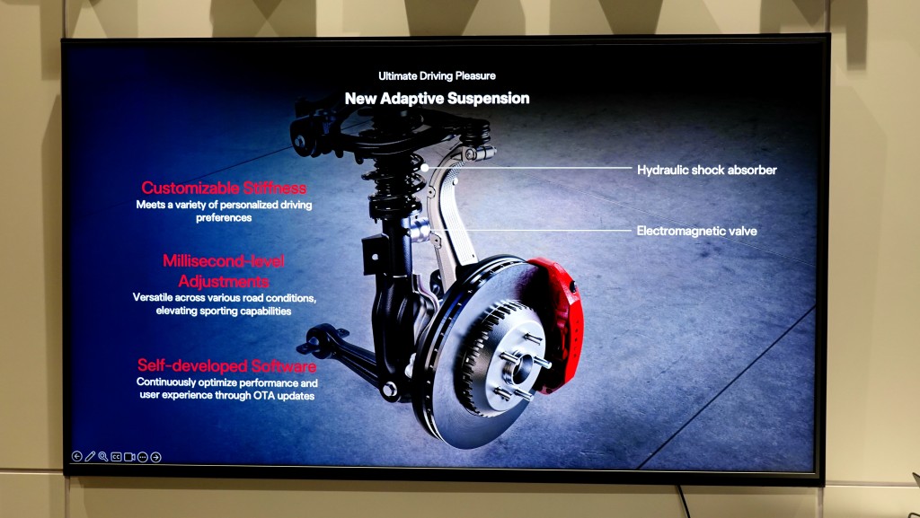 Tesla Model 3 Performance香港发表，硬件全面升级。