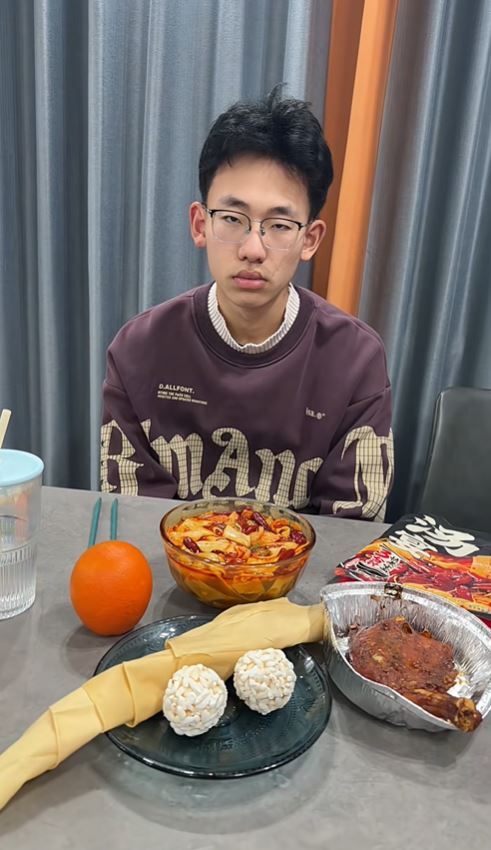 寧波人妻麗萍為16歲兒子每朝準備的極豐盛早餐。抖音