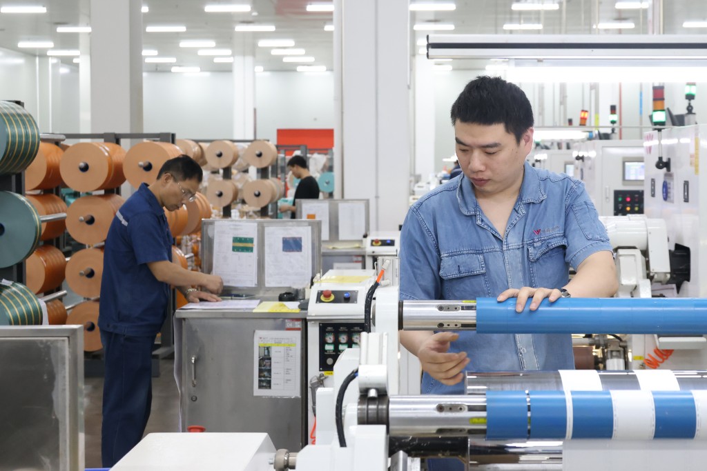 全年國內生產總值1401879億元（人民幣），比上年增長5.0%。中新社