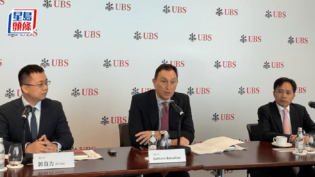 瑞銀亞洲區股票資本市場部聯席主管郭自力(左)、瑞銀全球投資銀行部亞洲併購部主管盧穗誠(右)