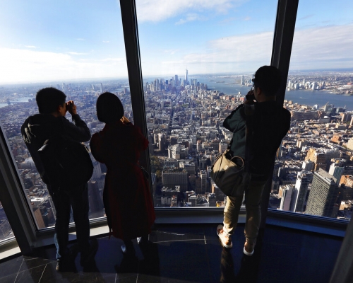 帝国大厦102层全新观景台揭幕，360度欣赏纽约美景。AP