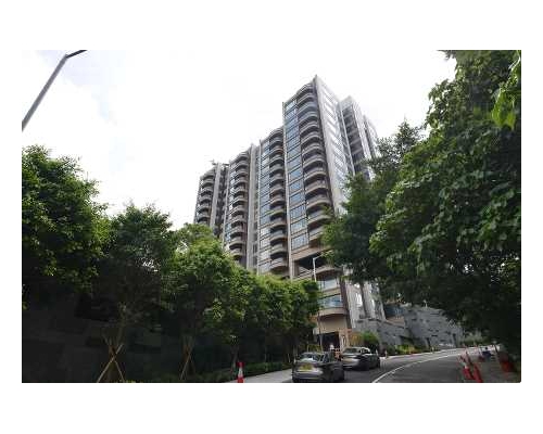 深水湾径8号录1.8亿成交