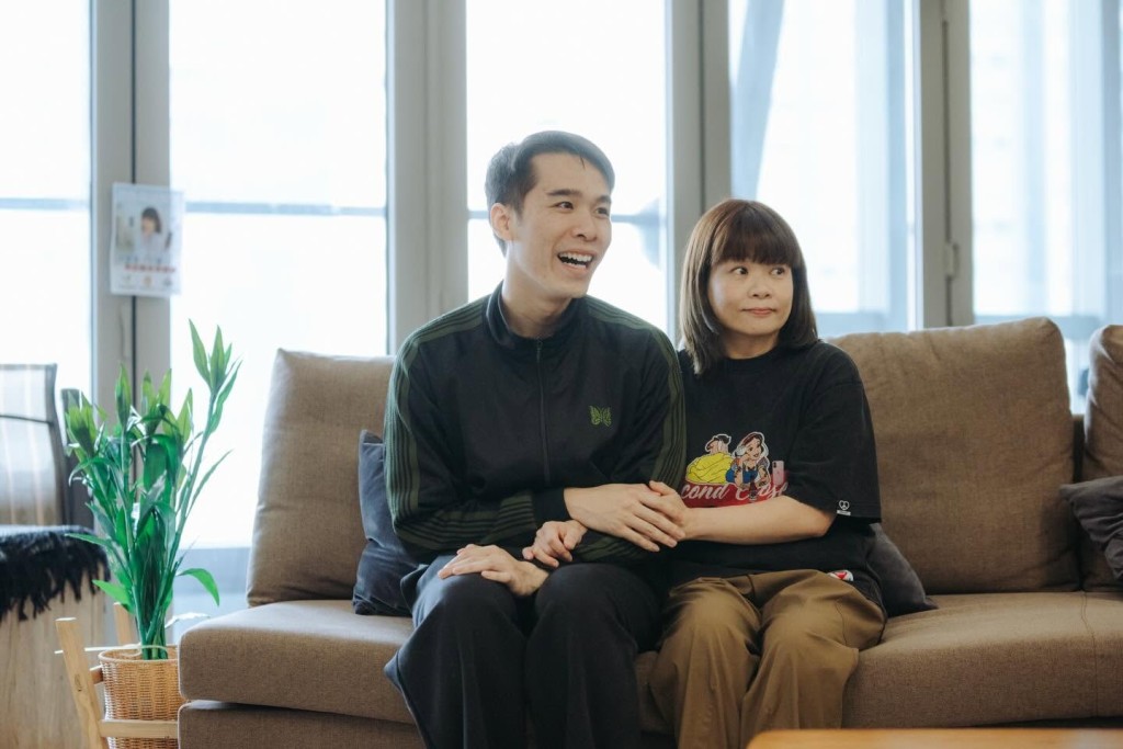 「劇帝」梁仲恆是舞台劇版本主演之一，他亦有份參演電影版。