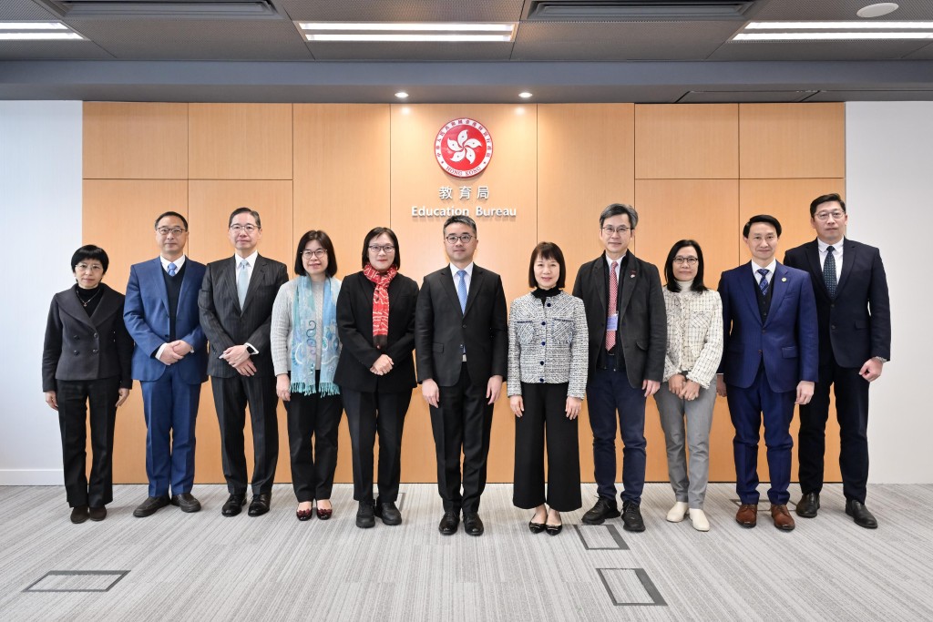 數字教育策略發展督導委員會今年1月舉行首次會議。政府新聞處