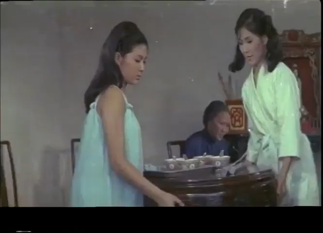 李司棋（右）與馮寶寶飾演兩姊妹。