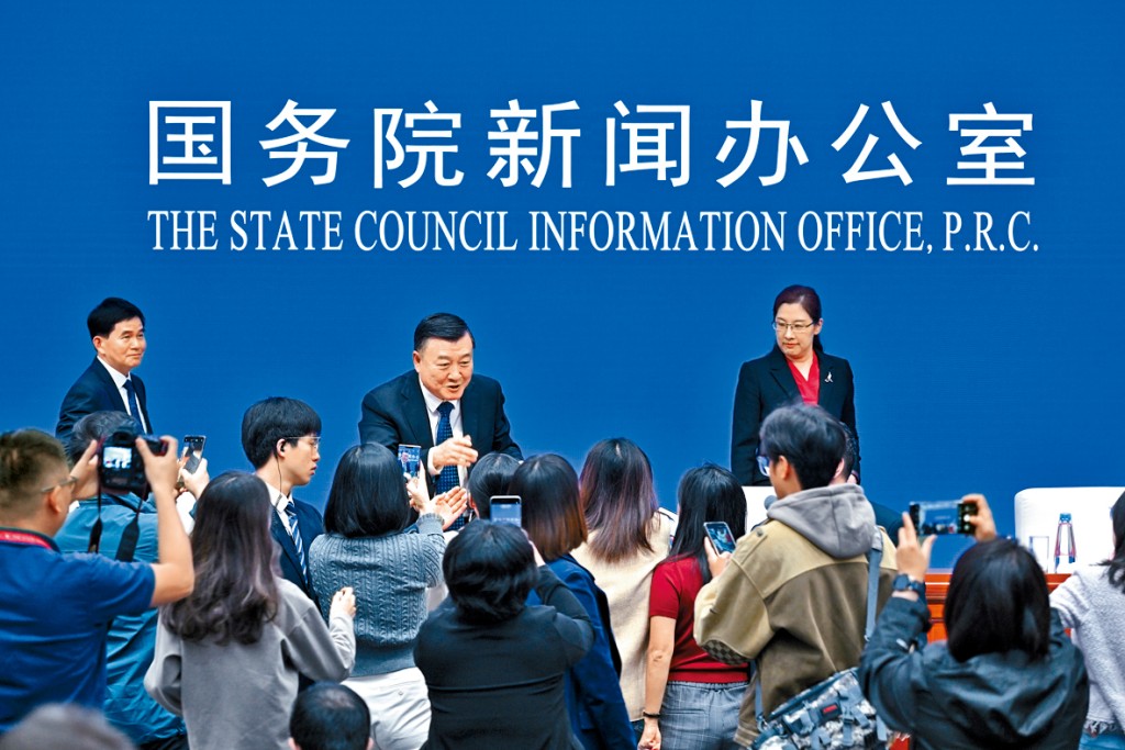 住建部等五個部門昨日聯合舉辦新聞發布會，宣布推出新一輪救樓市措施。