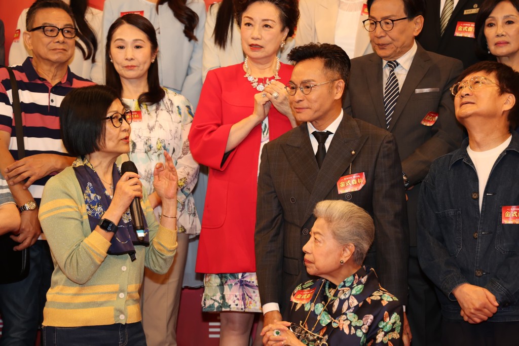 郭晋安宣布离婚后首度露面，出席新剧《金式森林》拜神仪式。