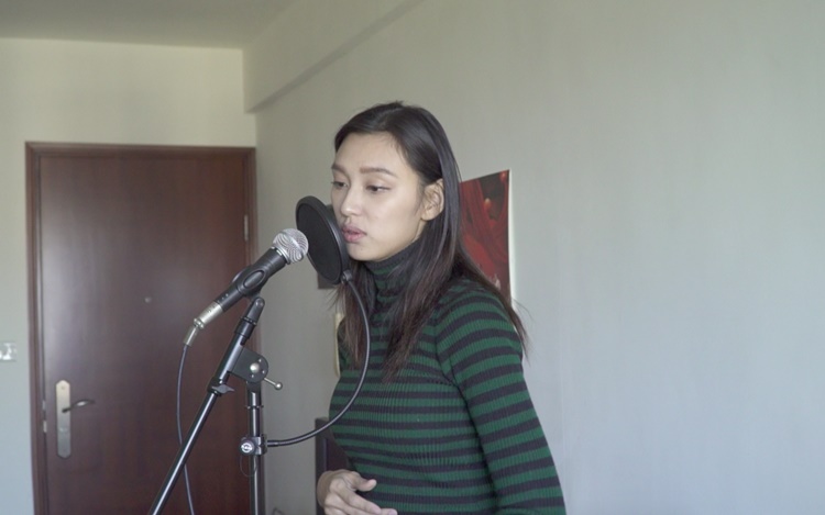 王丹妮在電影中要演繹梅姐多首作品。