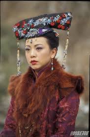 鄧萃雯曾經在《金枝玉孽》中飾演如妃。