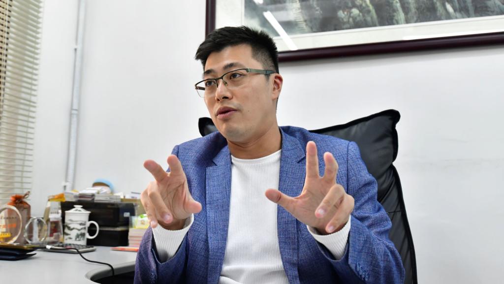 民建联（九龙东）立法会议员颜汶羽相信观塘区议会及民政处亦收到市民不同意见，会作处理及跟进。