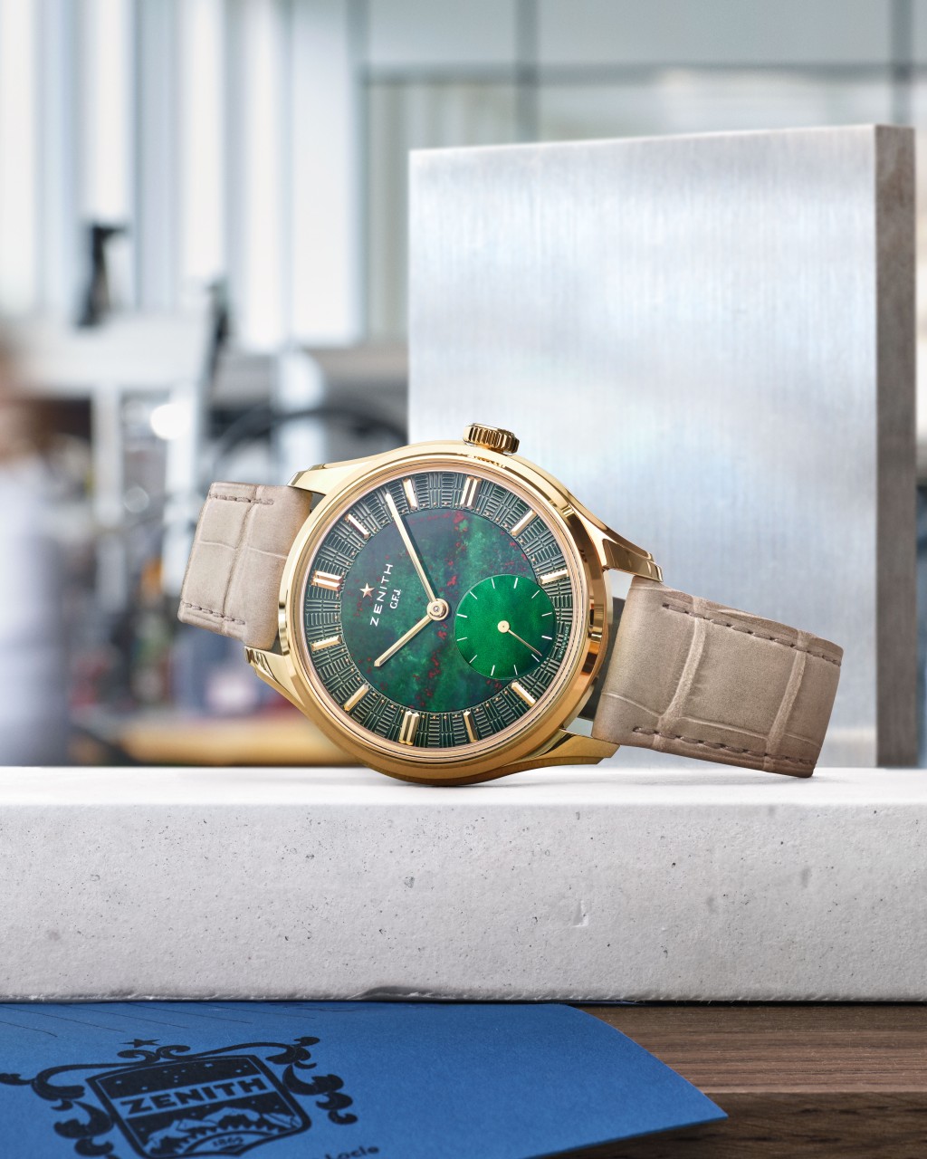 Zenith G.F.J. Bloodstone / 錶殼：39.15mm黃金 / 機芯：135型手上鏈 / 限量：161枚 / 售價：$398,600。