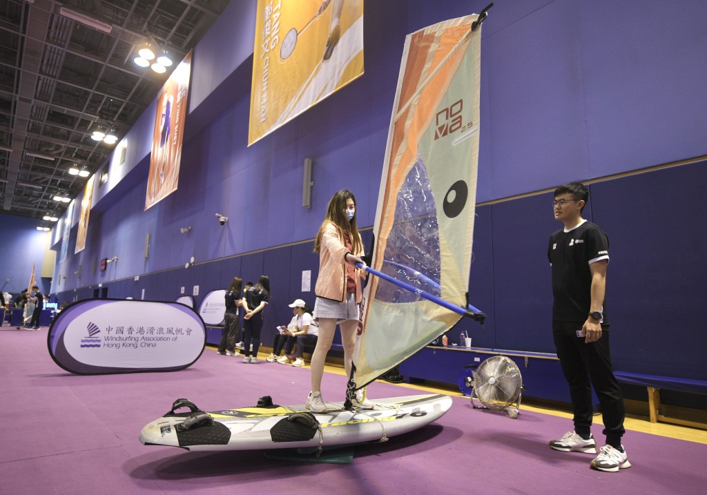 香港人最「熟悉」的项目──滑浪风帆。陈浩元