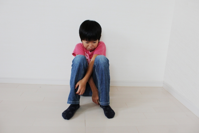 當兒童情緒開始有問題，會有很多不同的症狀。（圖片來源：PhotoAC）