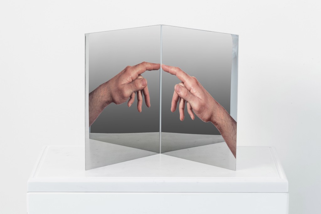 Michelangelo Pistoletto(Photo by: Ela Bialkowska, OKNO Studio) 《ITALIANS》 Michelangelo Pistoletto(Photo by: Ela Bialkowska, OKNO Studio) 《ITALIANS》