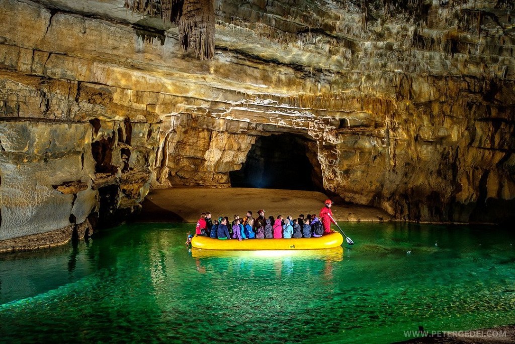 斯洛文尼亚「克里兹纳洞穴」是世界第四大洞穴生态系统。Facebook
