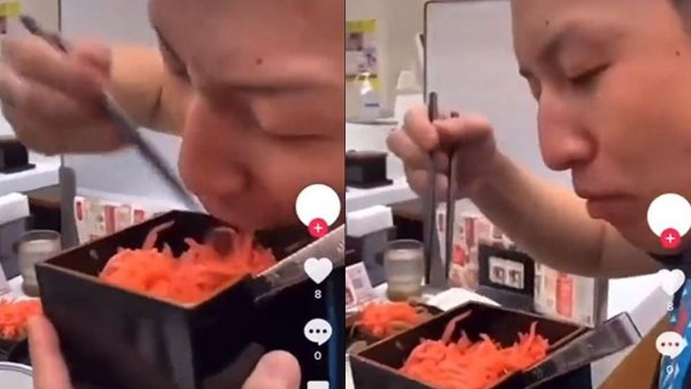 日本兩名男子因端起共享紅生薑用自己用過筷子「扒食」被捕。網片截圖