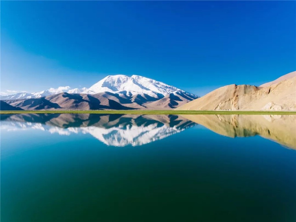 新疆塔县风景美丽。