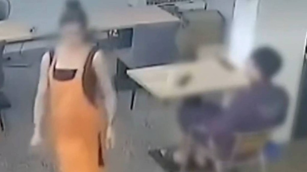 吊帶衫女送餐後，20歲男學生即除褲自慰。FB:愛新莊我是新莊人