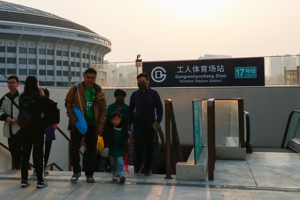  全国29个城市的地铁，去年如没有政府补贴，全部出现亏损。图为北京地铁