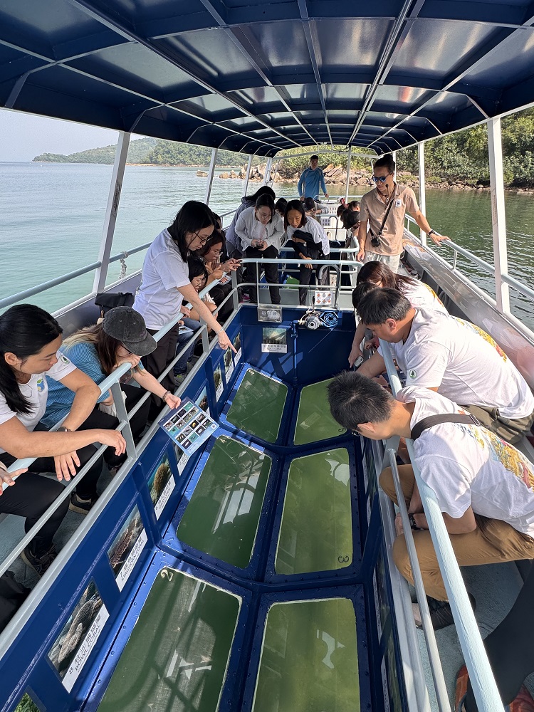 亲子生态导赏团2:海下生态探索日(图片来源:渔护署) 亲子生态导赏团2:海下生态探索日(图片来源:渔护署)