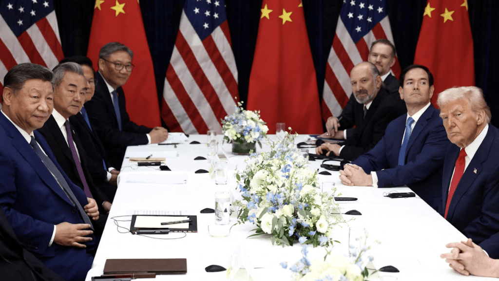 2025年10月30日，中國國家主席習近平與美國總統特朗普在韓國釜山舉行雙邊會晤。路透社