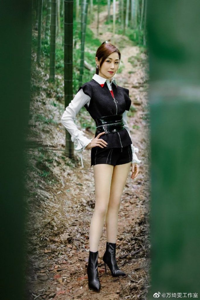 美腿向來是她的生招牌。