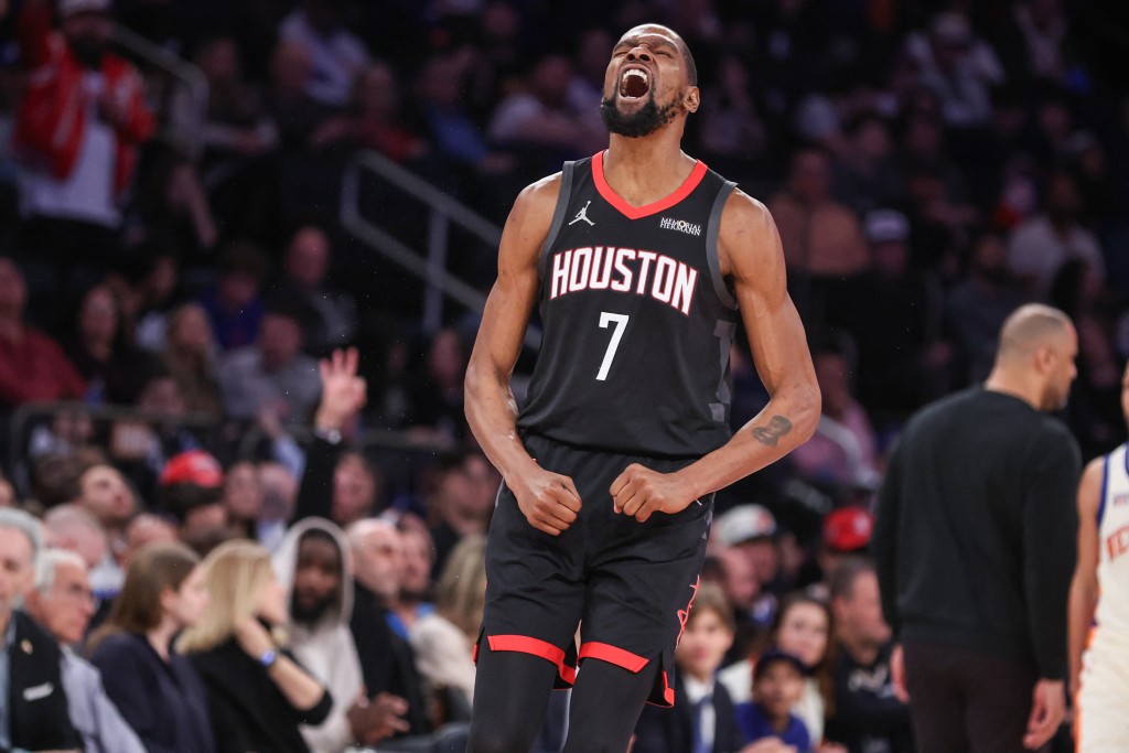 杜蘭特雖攻入全場最高的30分，但關鍵時刻「軟手」連連。路透社