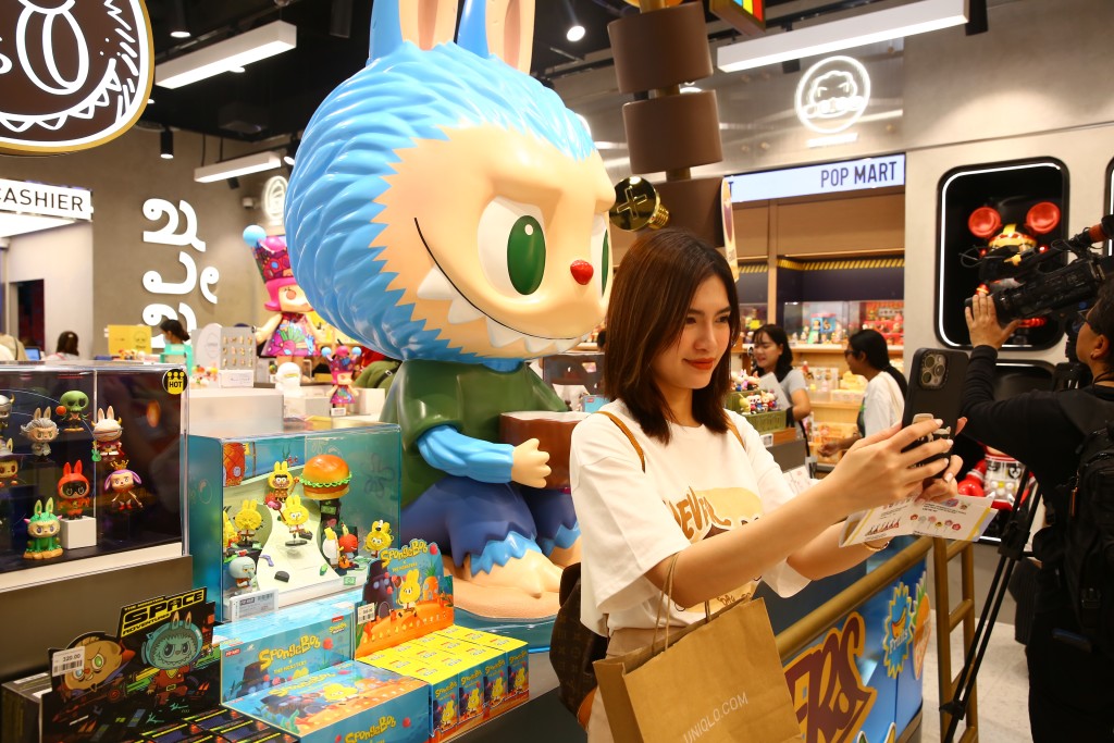 今年中国GDP增速目标定在4.5%至5%。新华社