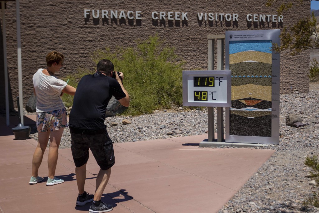 加州的死谷国家公园气上周已录得48度高温。美联社