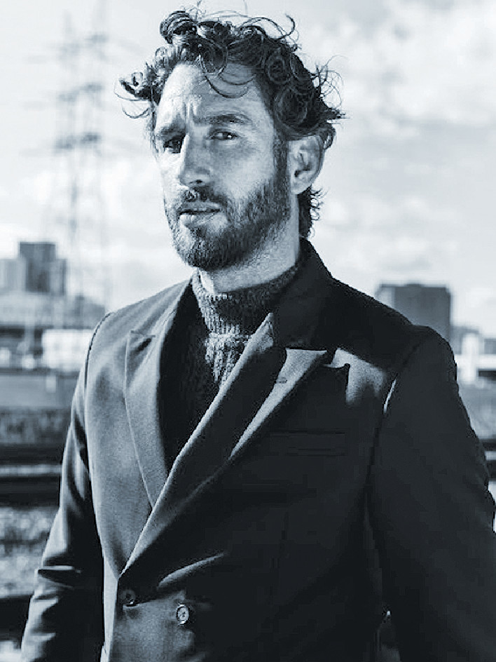 ■查理絲新歡是型仔男模Alex Dimitrijevic。 ■查理絲新歡是型仔男模Alex Dimitrijevic。