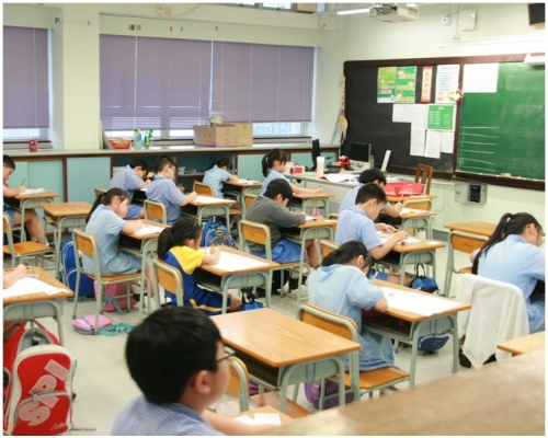 林鄭指社會若接受檢討的結果，便毋須擱置。