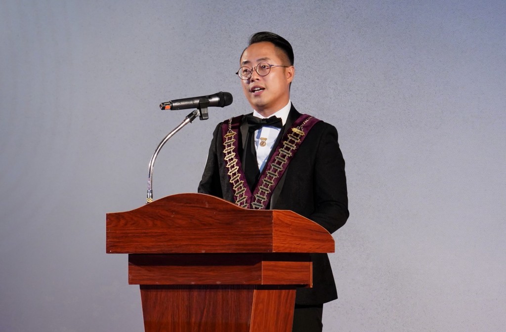 国际青年商会香港总会总会长余修贤致辞。