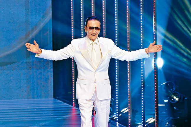 縱橫電影圈60年的四哥獲頒終身成就獎。