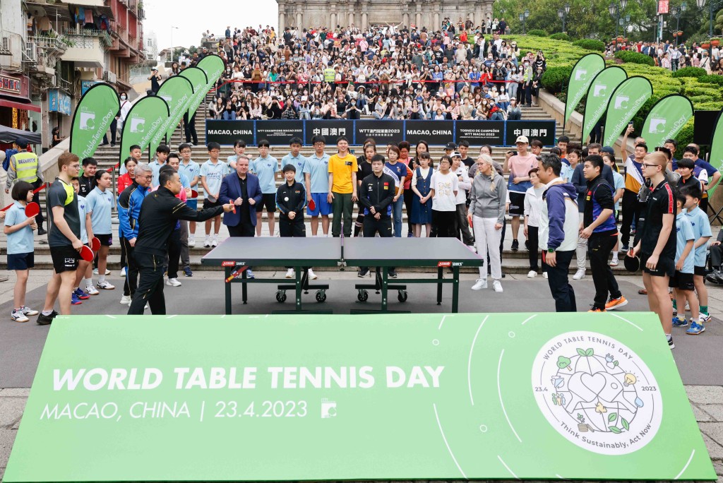 球手出席「世界乒乓球日」庆祝活动。公关图片