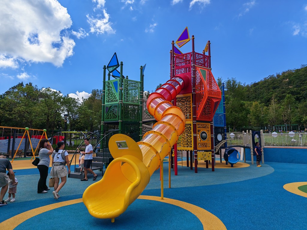 佐敦谷公園新增共融遊樂空間， 3大遊樂區以親子和大自然為主題。（圖片來源：《親子王》）