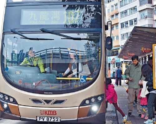 運輸署指最快第二季實施新車長指引 。資料圖片