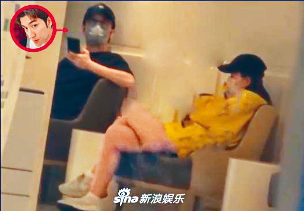 李治廷帶着小腹隆起的女友到醫院，疑似進行產檢。