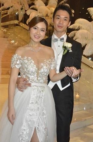 白云2016年与江俊霖结婚，时任食物及衞生局局长高永文都是宾客之一。
