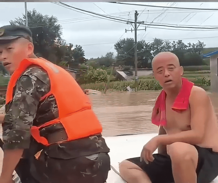 遼寧葫蘆島市暴雨成災，已轉移群眾7075人，成功解救被困群眾83人。