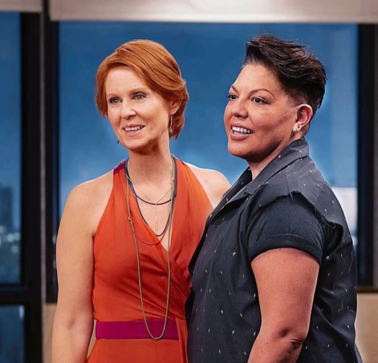 飾演「Miranda」的Cynthia Nixon(左)雖是女同志,但其角色忽然拋夫變攣令觀眾不滿。 飾演「Miranda」的Cynthia Nixon(左)雖是女同志,但其角色忽然拋夫變攣令觀眾不滿。