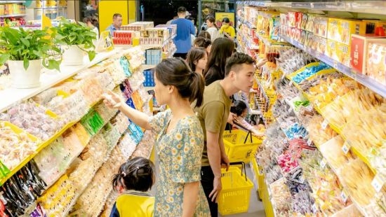 “零食很忙”门店。 “零食很忙”门店。