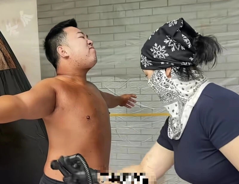 陳豪連油彩都是打了幾遍才能上色。網圖