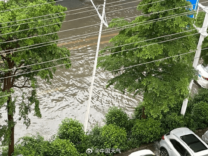 广东珠海等地暴雨情况。 中国天气