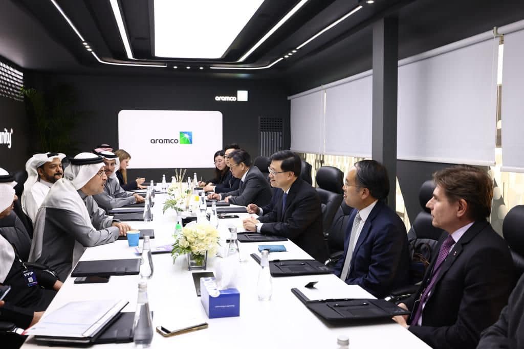李家超下午與沙特阿拉伯石油公司（沙特阿美）總裁兼首席執行官Amin H. Nasser會面。李家超fb