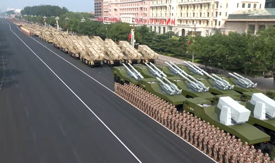 閱兵儀式開始。央視截圖