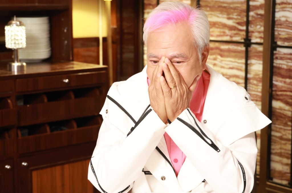 李龙基当时直认分手由王青霞提出。 