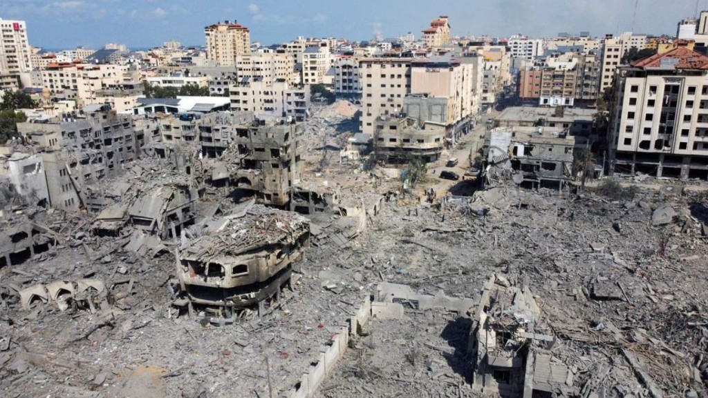 以色列密集式空襲下，加沙地帶如同廢墟。路透社