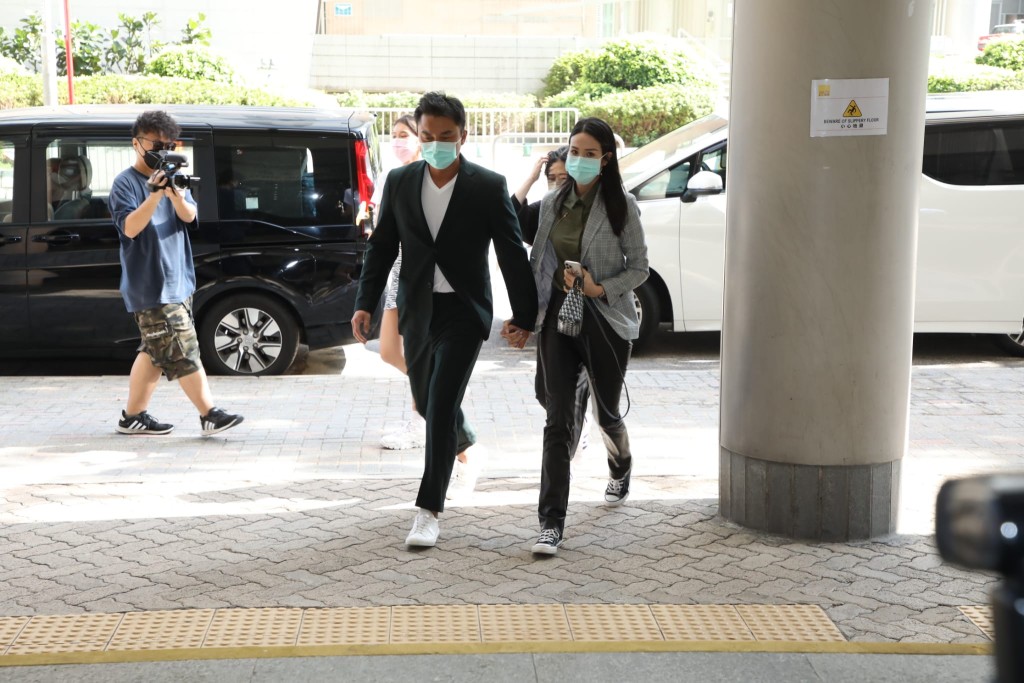楊明被控不小心駕駛等罪,今日宣判。