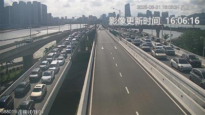港珠澳大橋南下車流今日下午4時情況。港珠澳大橋微信公眾號。 港珠澳大橋南下車流今日下午4時情況。港珠澳大橋微信公眾號。