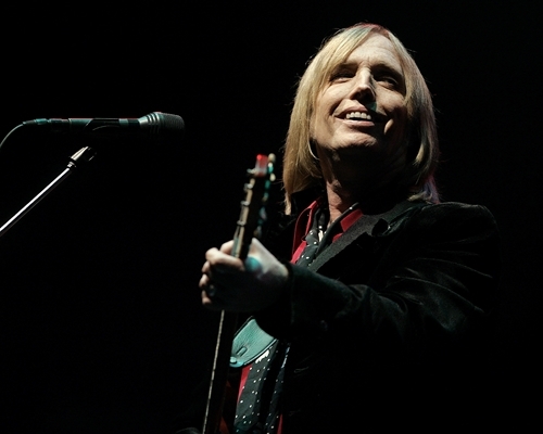 Tom Petty獲經理人證實死訊，終年66歲。（AP）